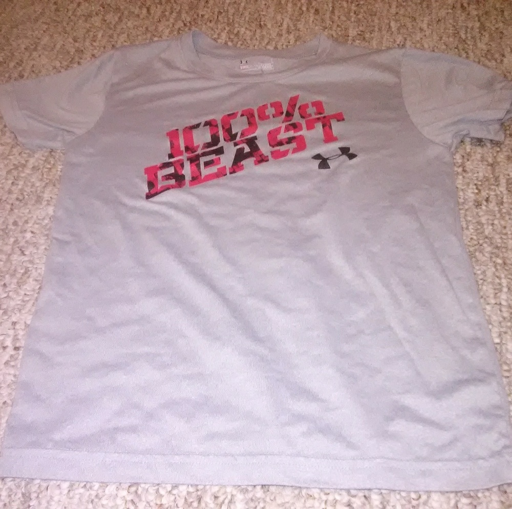 Under armour boy shirt